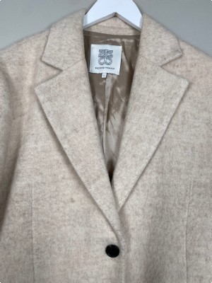 Second Female str. L <br/> beige jakke