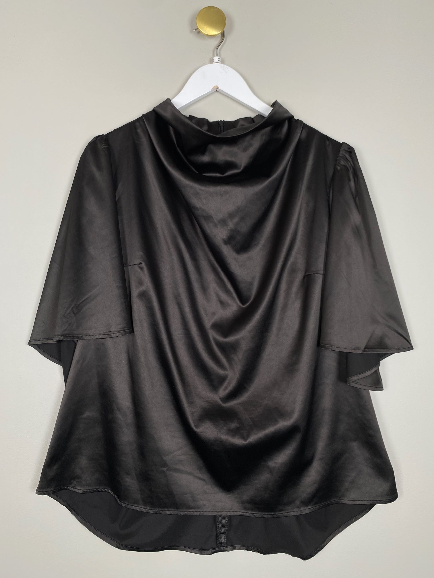 Co'Couture str. XL <br/> sort bluse med flagermus-ærmer