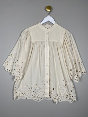 Second Female str. XL <br/> beige skjorte med hulmønster