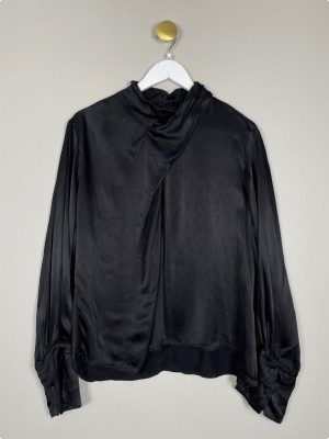 Second Female str. XL <br/> sort bluse