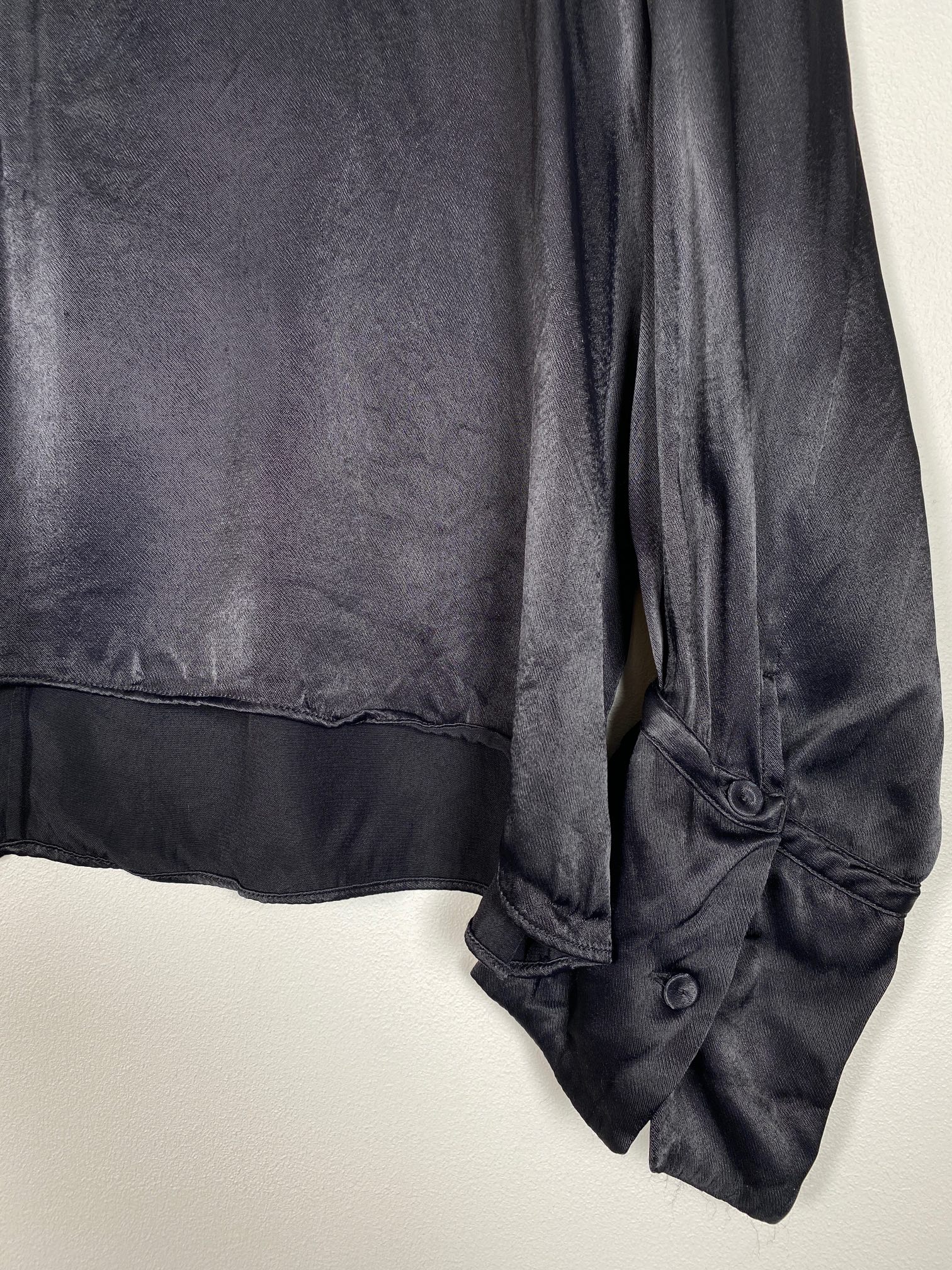 Second Female str. XL <br/> sort bluse - Billede 4