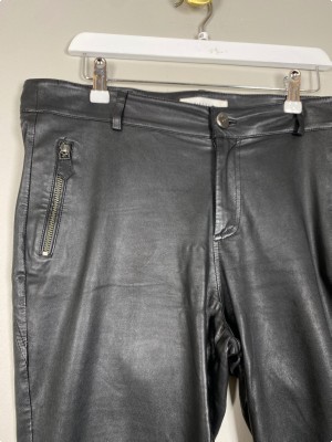 Pieszak str. 40 <br/> sorte læderbukser