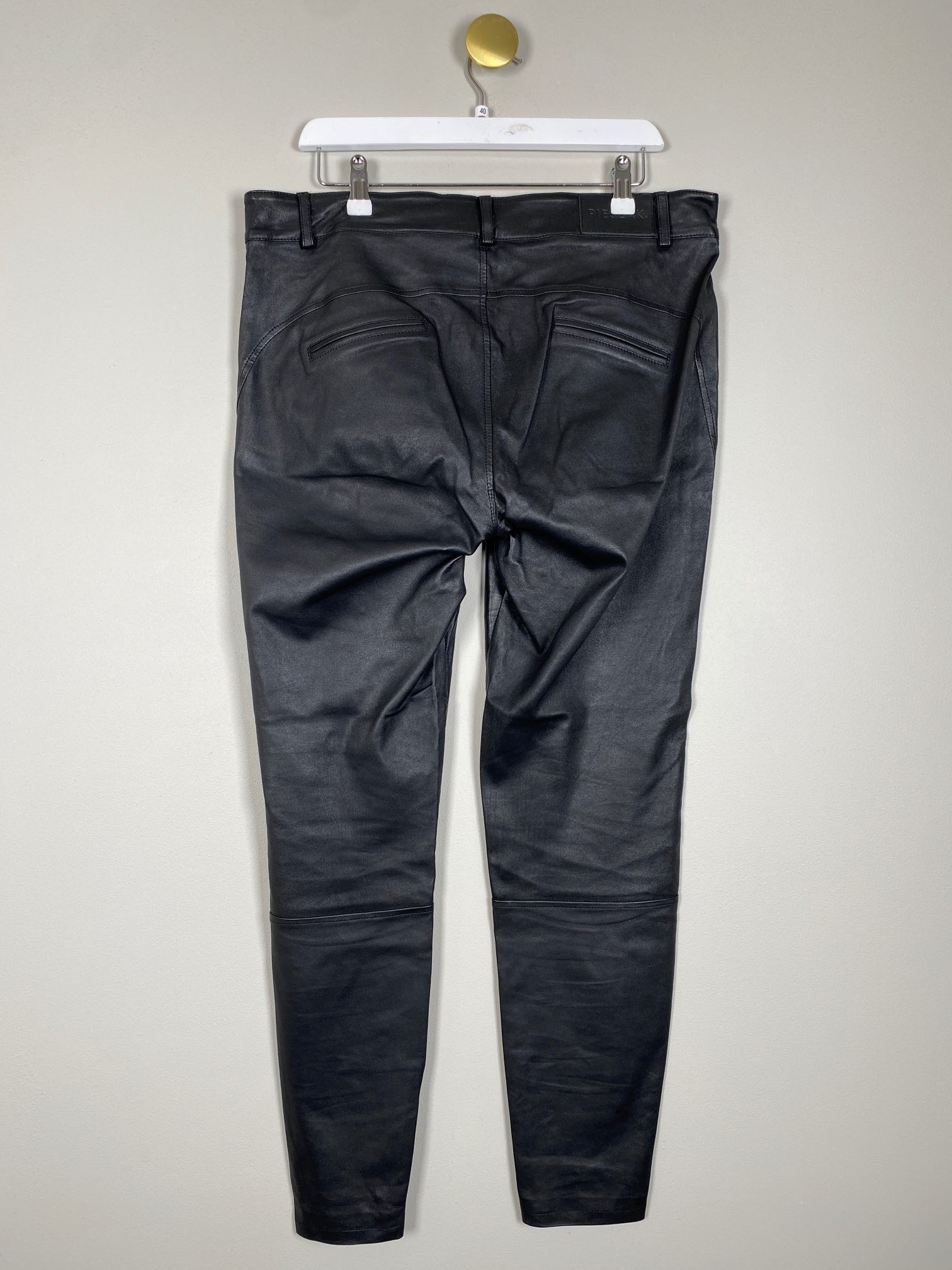 Pieszak str. 40 <br/> sorte læderbukser - Billede 3