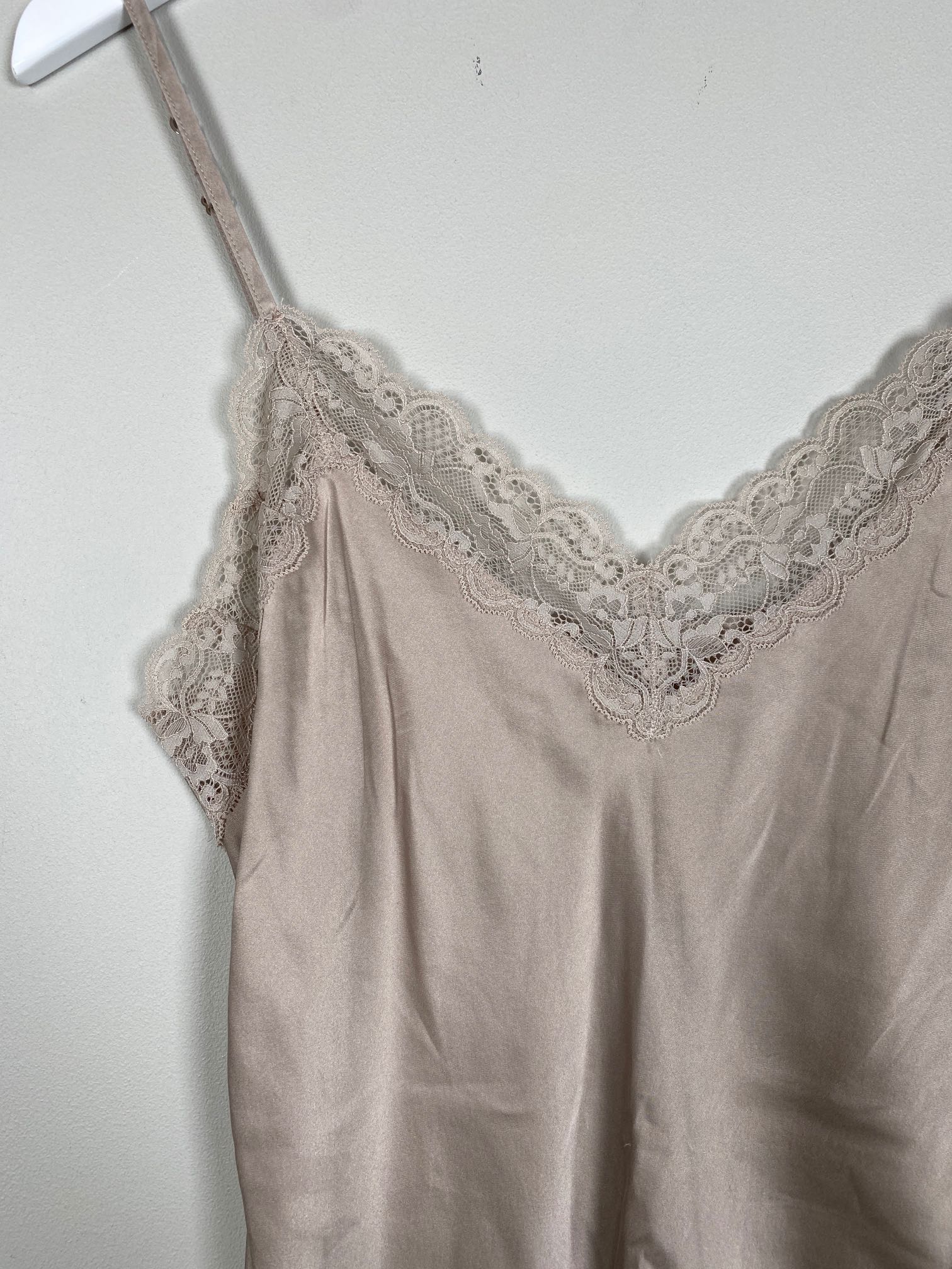Intimissimi str. L <br/> beige blondetop - Billede 2
