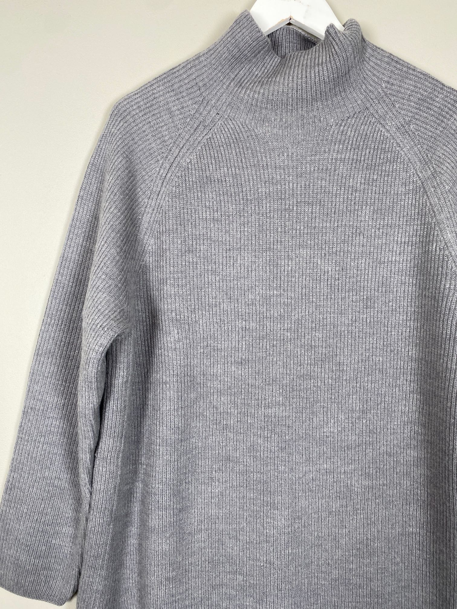 MaxMara str. M <br/> grå tunika i uld - Billede 2