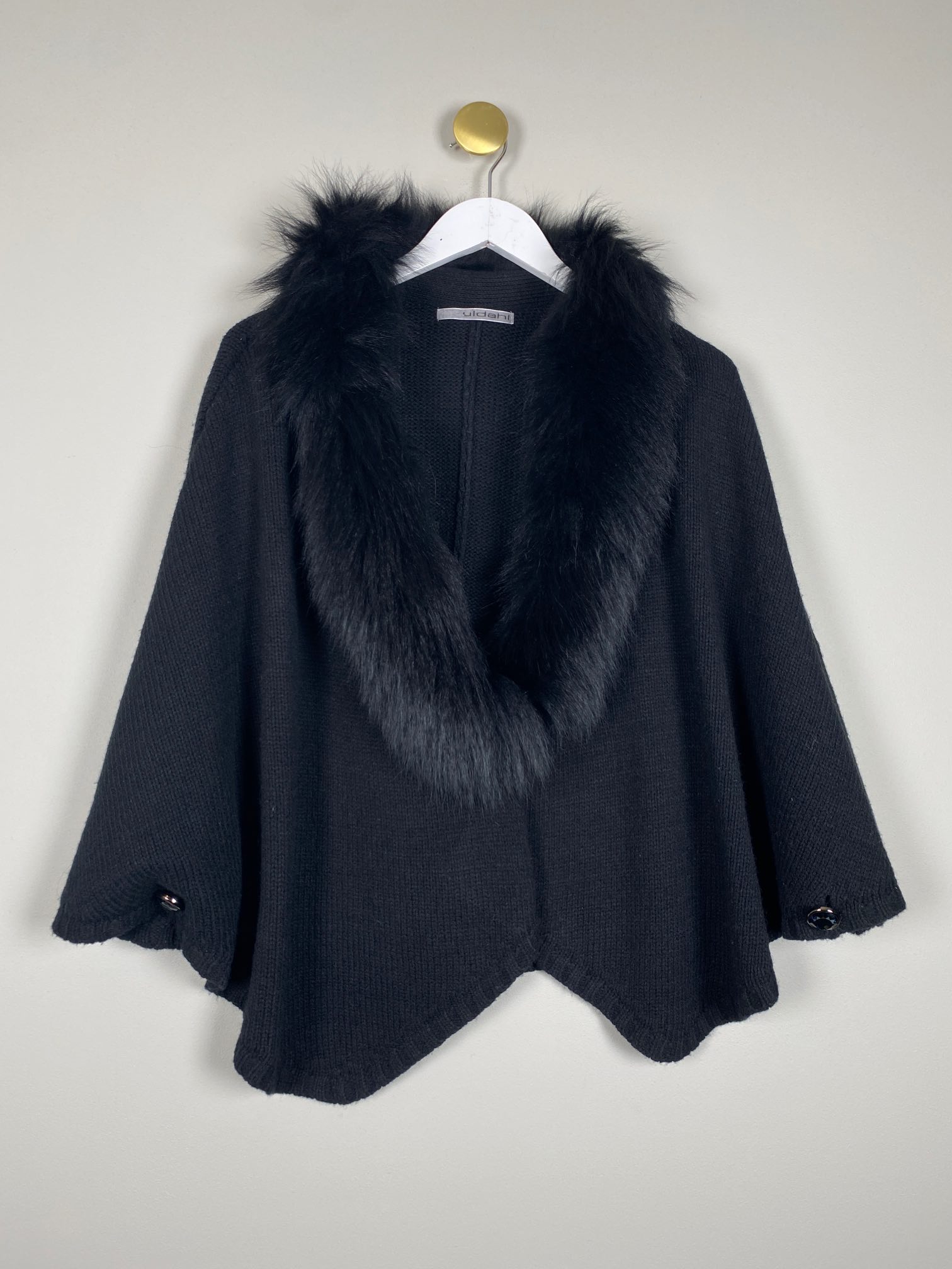 Uldahl <br/b> sort poncho