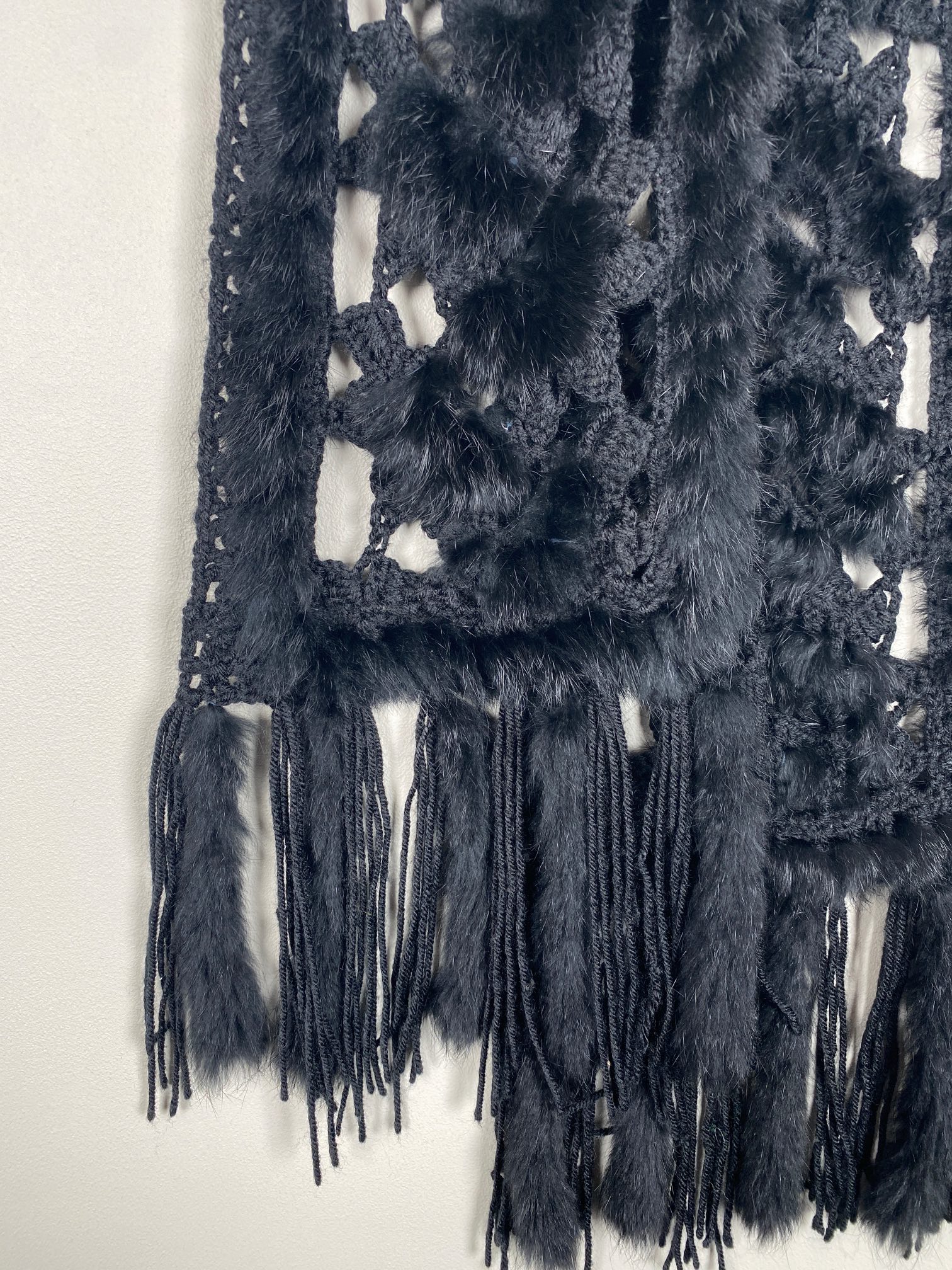 Hæklet halstørklæde med kaninpels - Billede 3