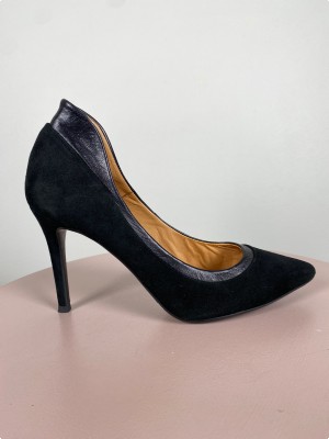 BilliBi str. 40 <br/> sorte stiletter i ruskind