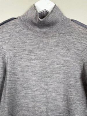 Karen Millen str. 38 <br/> grå kjole