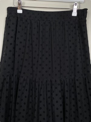 Second Female str. M <br/b> sort dot flæse nederdel