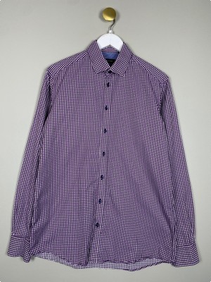 Sand str. L <br/b> Lilla ternet skjorte