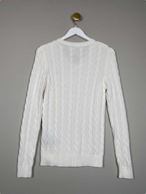 Basics More str. M <br/> Offwhite strik i kabelmønster med V hals