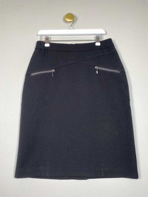 Brandtex Classic str. 38 <br/>  sort mellemlang nederdel