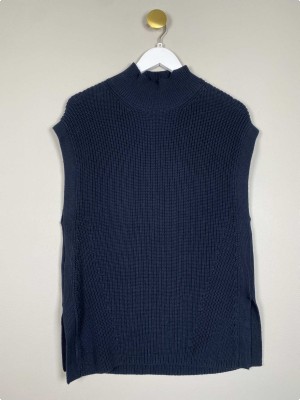 Part two str. xs <br/> sort strik vest