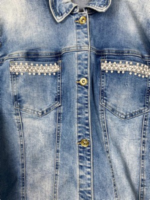 Micha str. 46 <br/> lys denimjakke med sten og perler på lommer