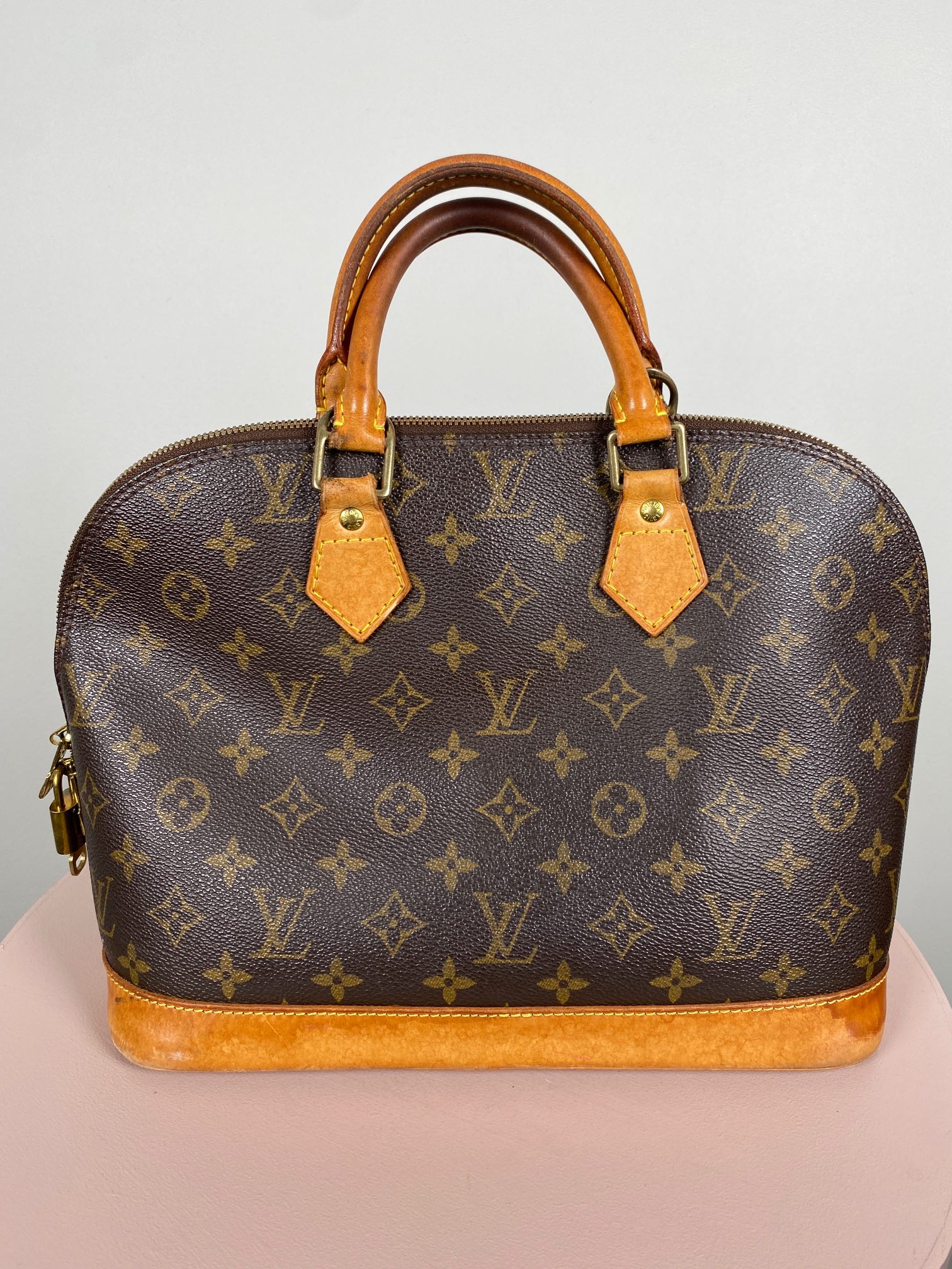 Louis Vuitton Alma taske
