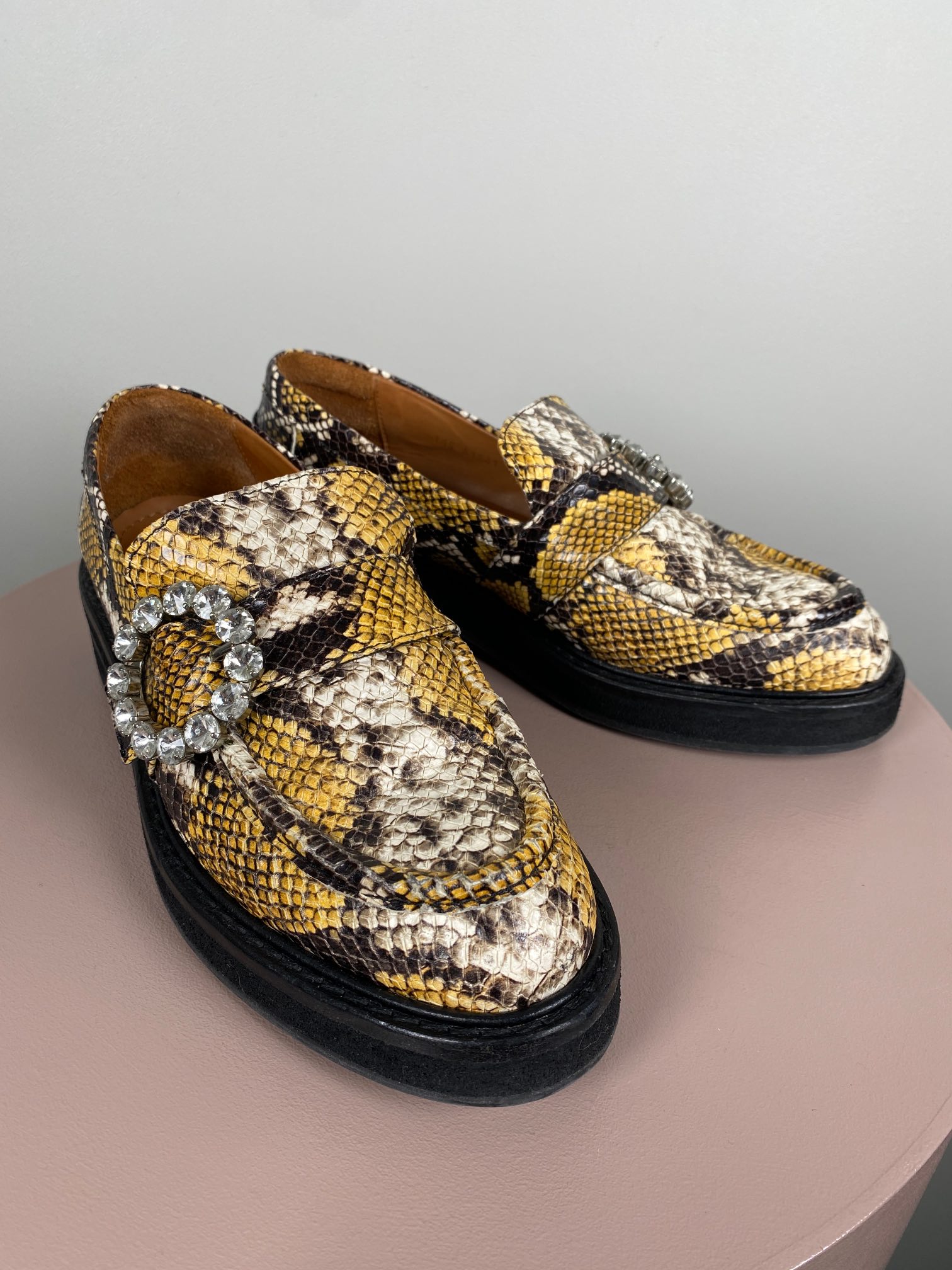 BilliBi str. 40 <br/> Piton loafers med spænde med similisten (incl. box) - Billede 4