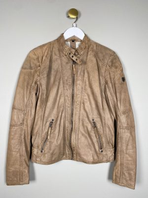 Gypsy str. S M <br/> Beige kort skind jakke
