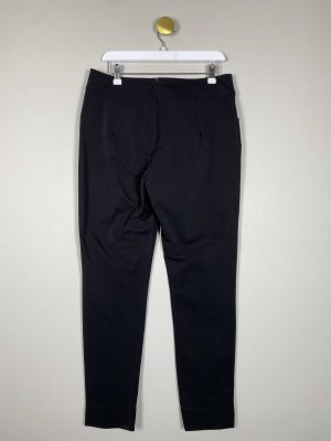 Bitte Kai str. 38 <br/> sort buks med lynlås i bag