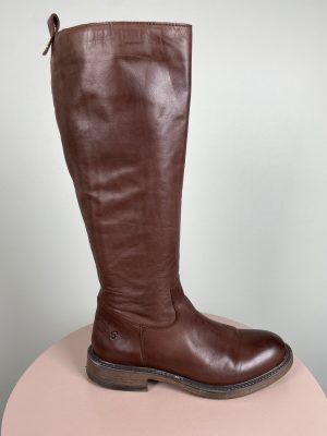 Shoedesign Copenhagen  str. 40 <br/> brun lang skindstøvle