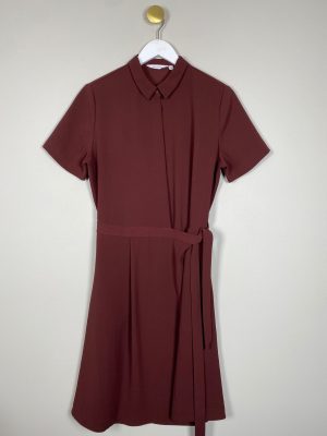 & Other Stories str. 40 <br/> bordeaux kjole med slå-om effekt