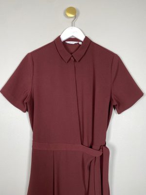 & Other Stories str. 40 <br/> bordeaux kjole med slå-om effekt