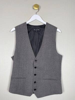 Daniel De Prato str. S <br/> grå vest