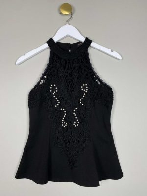 In Vogue Paris str. M <br/> sort halterneck top med perler og hulmønster