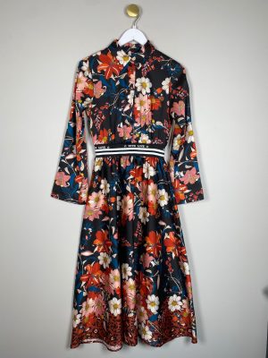 Imperial str. S <br/> blomstret kjole med elastik i taljen