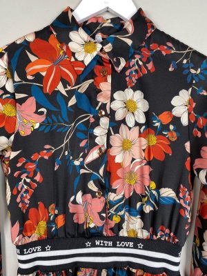 Imperial str. S <br/> blomstret kjole med elastik i taljen