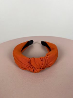 Hårbånd i stof med snoning