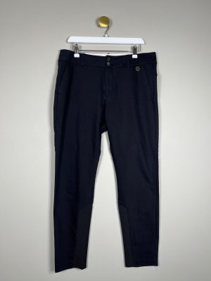 Mos Mosh  str. 40 <br/> sort buks med skrålommer