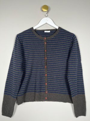 Claire str. 38 <br/> oliven marine stribet cardigan med rund hals