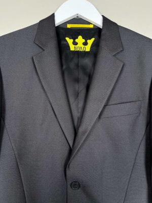 Mono str. M <br/> grå blazer
