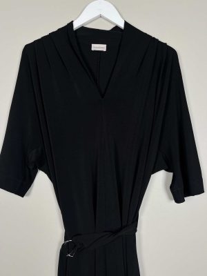 By Malene Birger str. S <br/> sort kjole med bælte