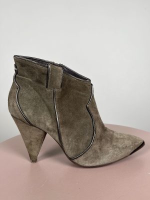 BilliBi str. 38 <br/> støvlet i ruskind