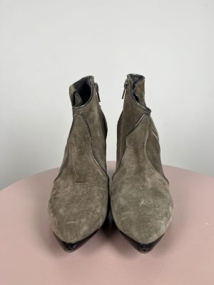 BilliBi str. 38 <br/> støvlet i ruskind