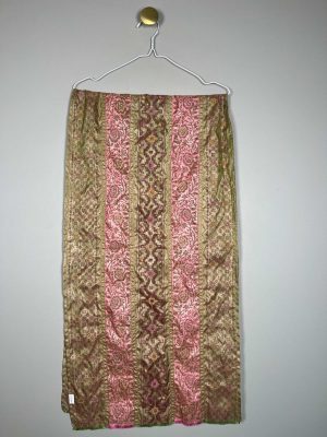 Mathiau tørklæde i grøn, lilla og pink