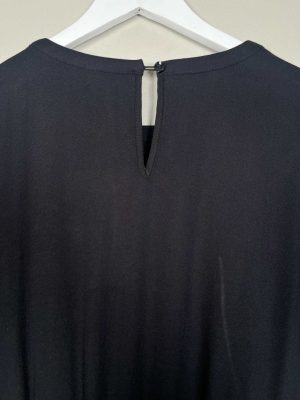 Culture str. XXL <br/> sort kjole med plisseret underdel