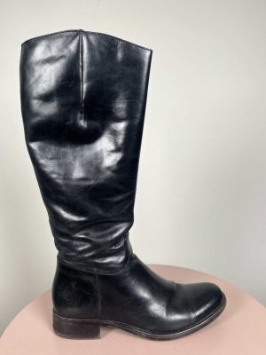 Lange sorte støvler str. 38