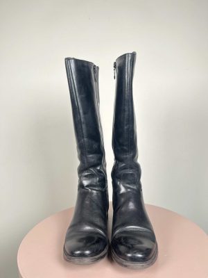 Lange sorte støvler str. 38