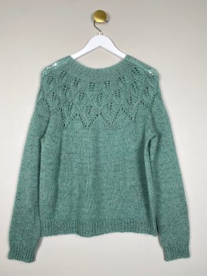 Lene Holm Samsøe str. 38 <br/> duset grøn strik bluse med hulmønster