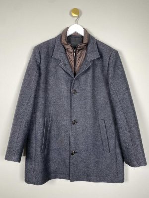 Garant str. 52 <br/> grå uldfrakke med aftagelig inderkrave