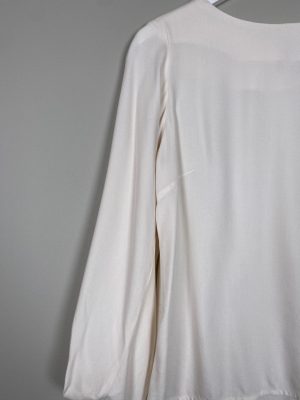 Pulz str. XS <br/> råhvid bluse