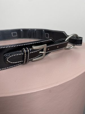 Læder bælte 2 delt str. 90 cm specielt med dobbelt spænder