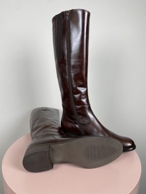 Gabor str. 38 <br/> brun lang skindstøvle