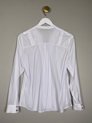 PBO str. 34 <br/> hvid bluse med v hals