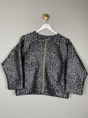 DAY Birger et Mikkelsen str. M <br/> kort jakke med prægning