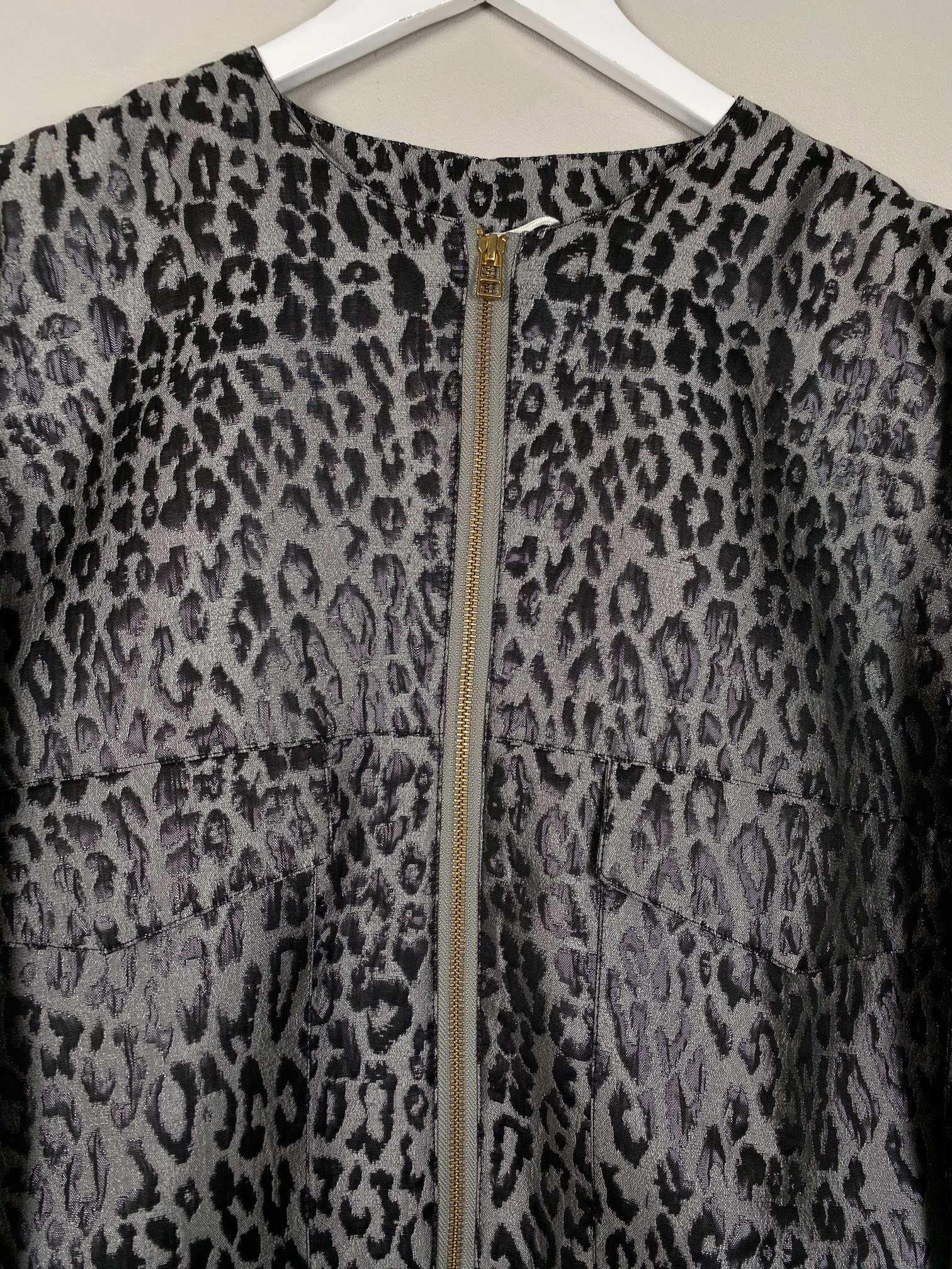 DAY Birger et Mikkelsen str. M <br/> kort jakke med prægning - Billede 2