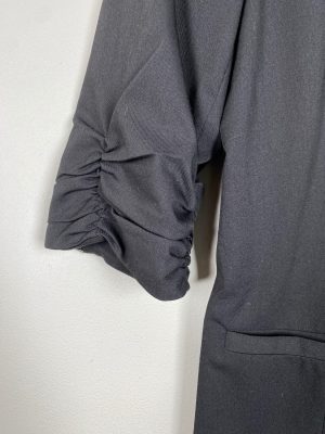 mbyM str. L <br/> sort blazer med blonderyg